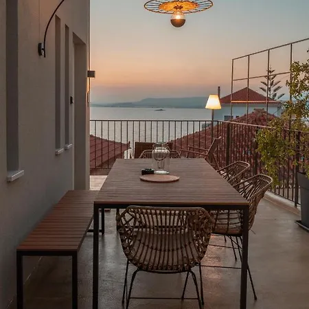 Tis Yayas Apartment *