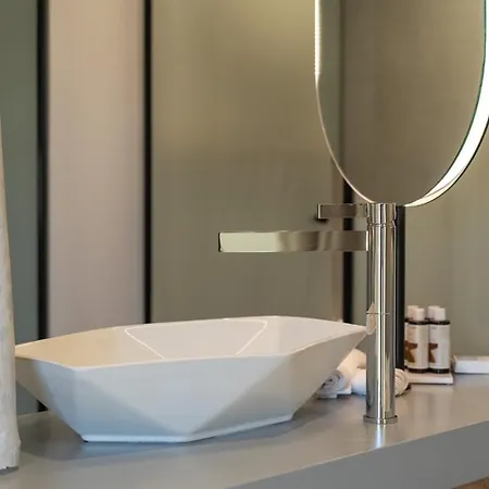 Apartament Tis Yayas *