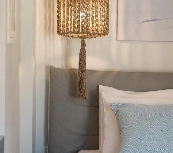 Tis Yayas بيلوس